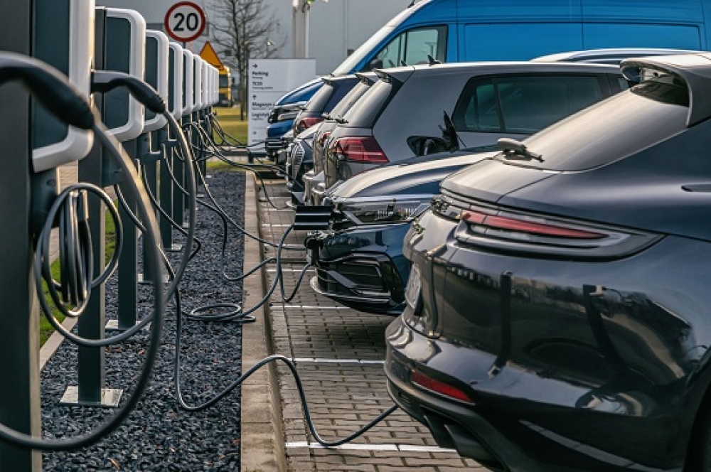 36 punktów ładowania samochodów elektrycznych na terenie