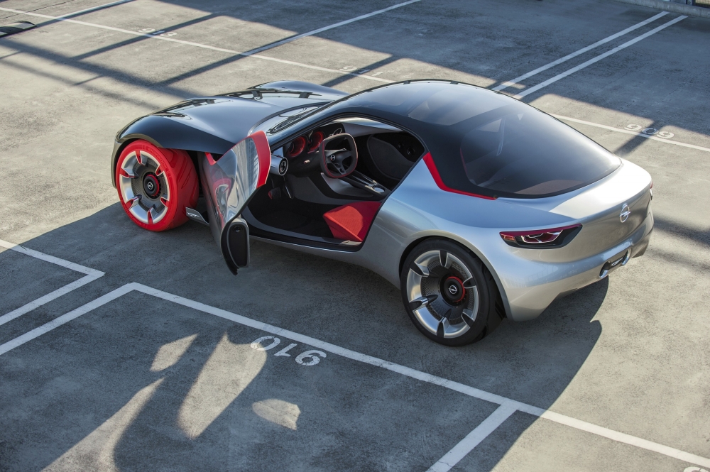 Opel GT Concept: pierwsze zdjęcia