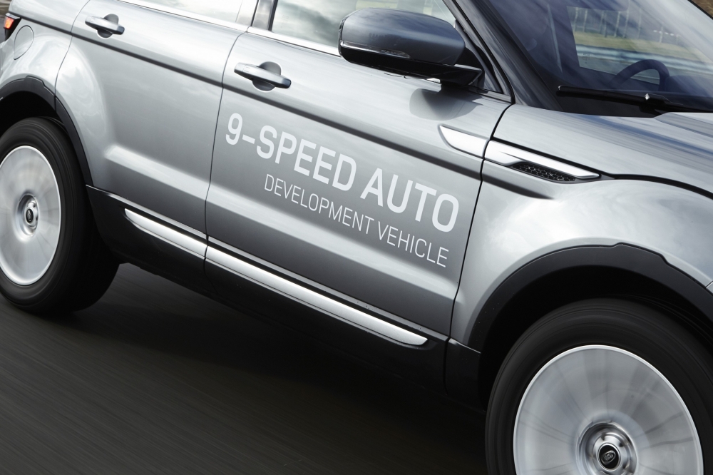 Range Rover Evoque z 9-biegową przekładnią ZF