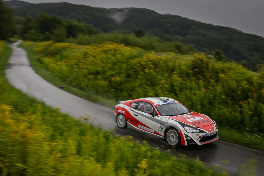 Toyota GT86 CS-R3 2017 - liczą się szczegóły