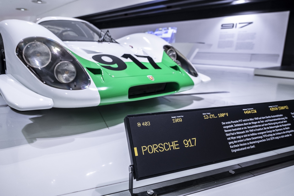 Specjalna wystawa 50 lat Porsche 917 kolory prędkości