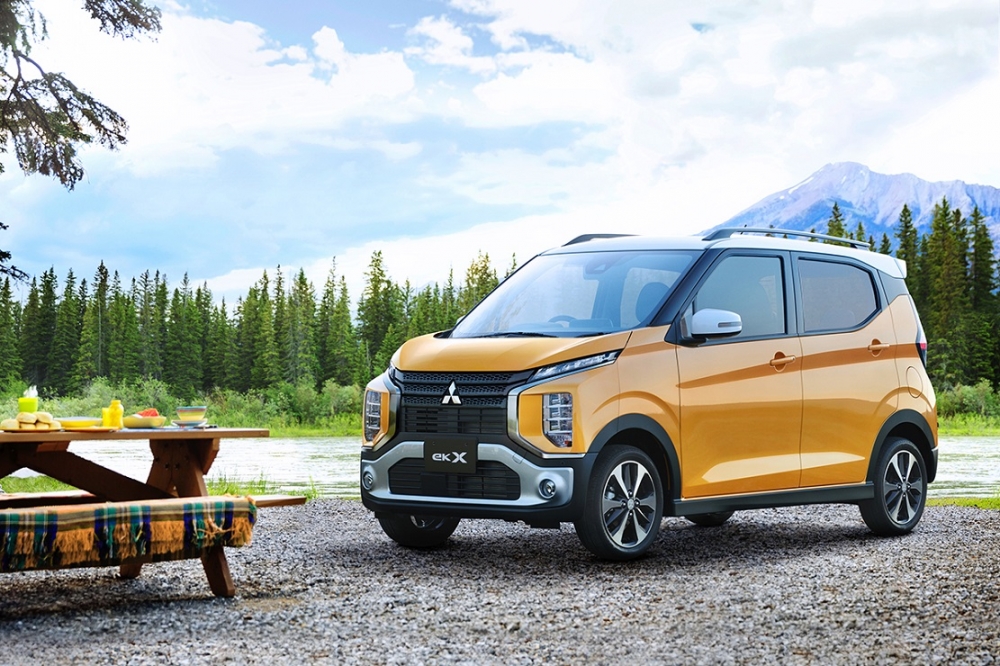 Mitsubishi z tytułem Japoński Samochód Roku COTY 20192020