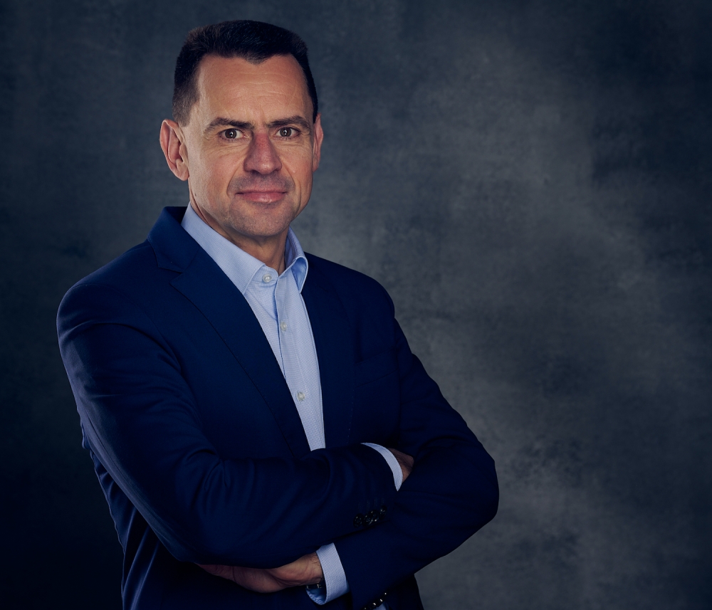 Martin Sander rozpoczyna pracę w europejskim oddziale Forda jako dyrektor generalny Ford Model e oraz prezes Ford-Werke GmbH