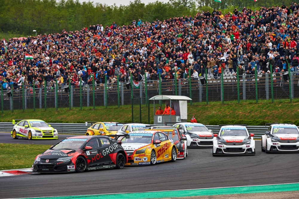 Honda Civic WTCC wygrywa na Węgrzech