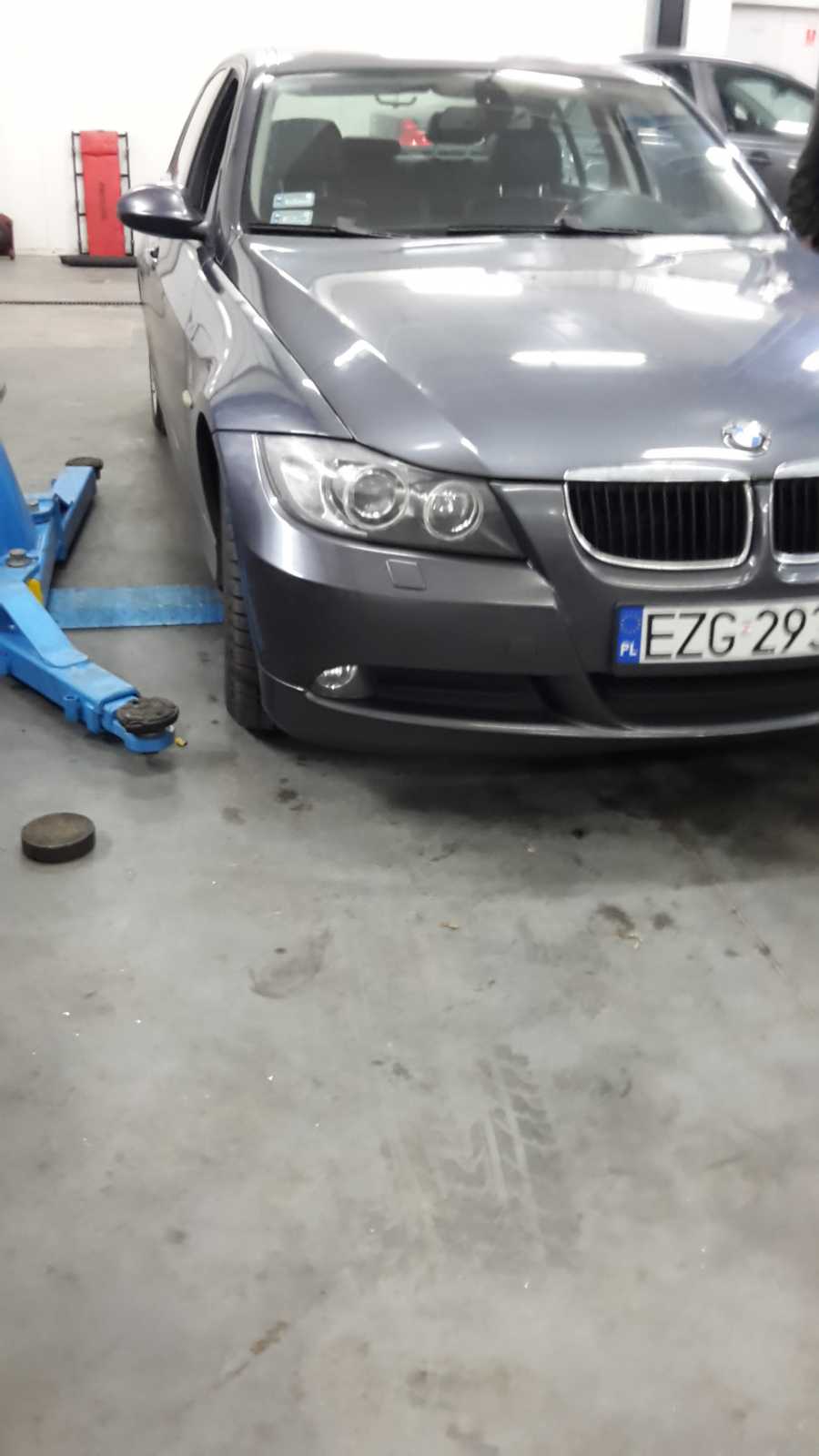 BMW 3 E90 2007r. VIN WBAVA51080VA75983